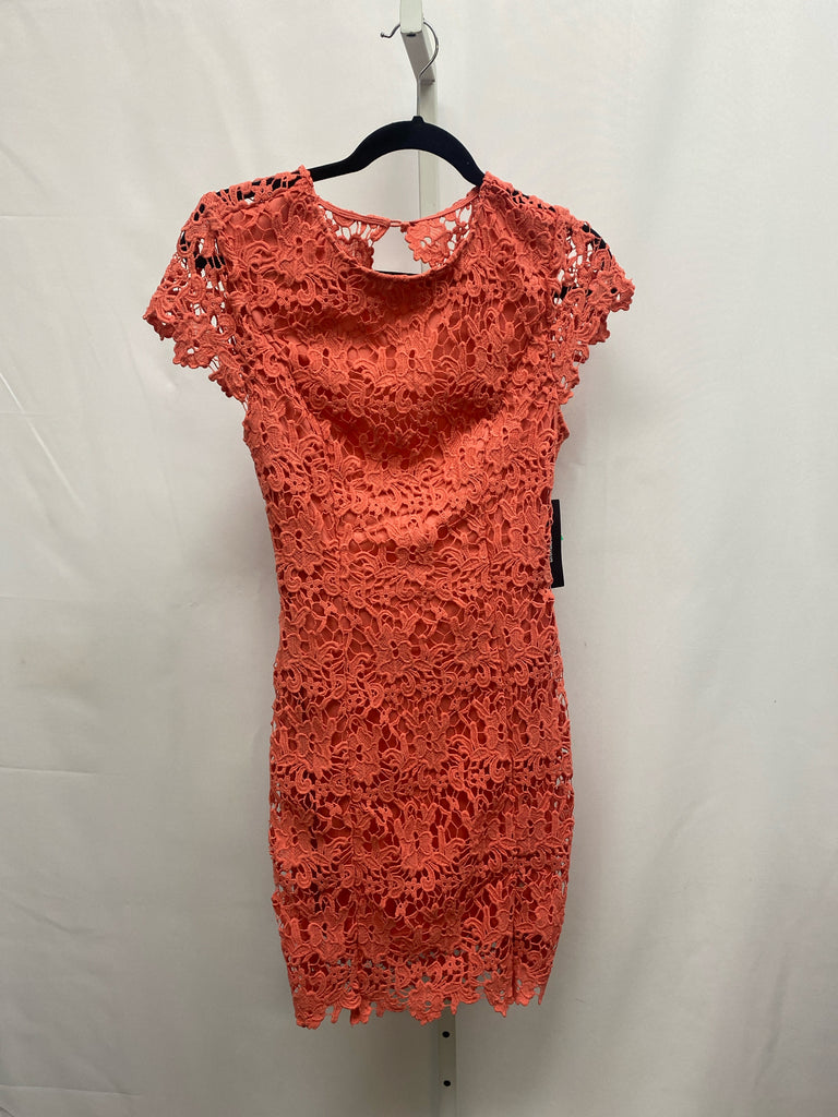 Size Medium Lulus coral Short Sleeve Dress