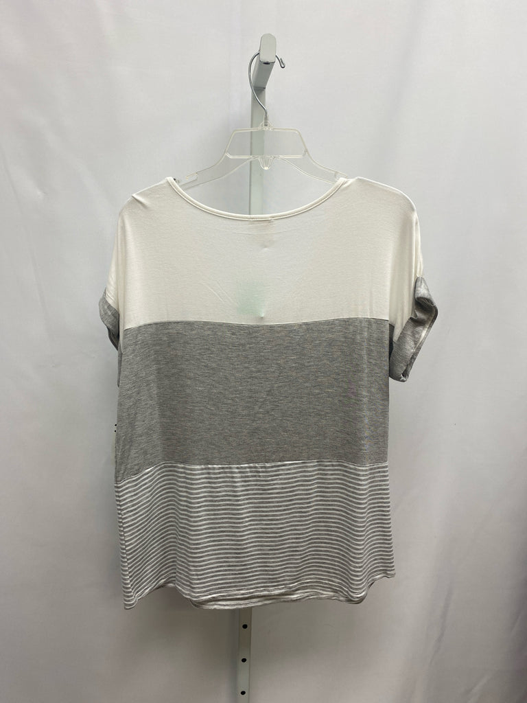Size PL White/Gray Short Sleeve Top