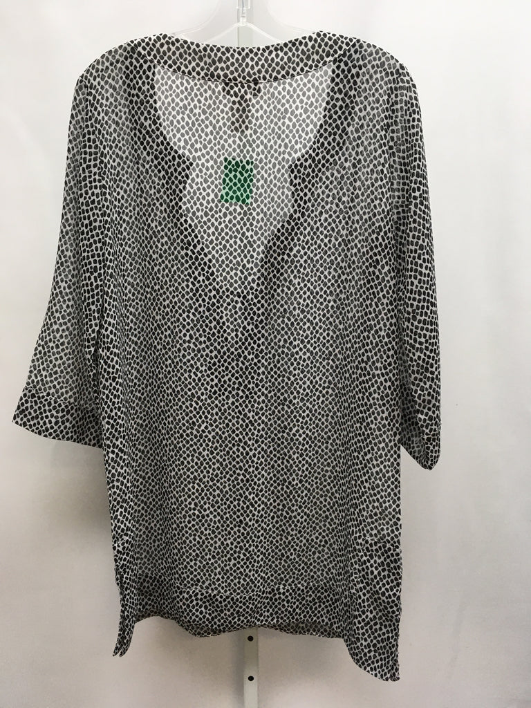 Tommy Bahama Size Small White/Black Coverup