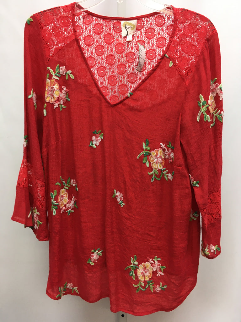 fig and flower Size 1X Red Floral Long Sleeve Top