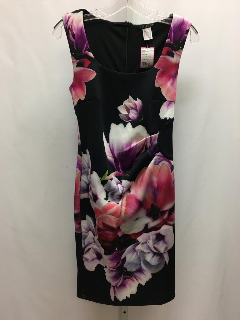 Size XS Venus Black Floral Sleeveless Dress