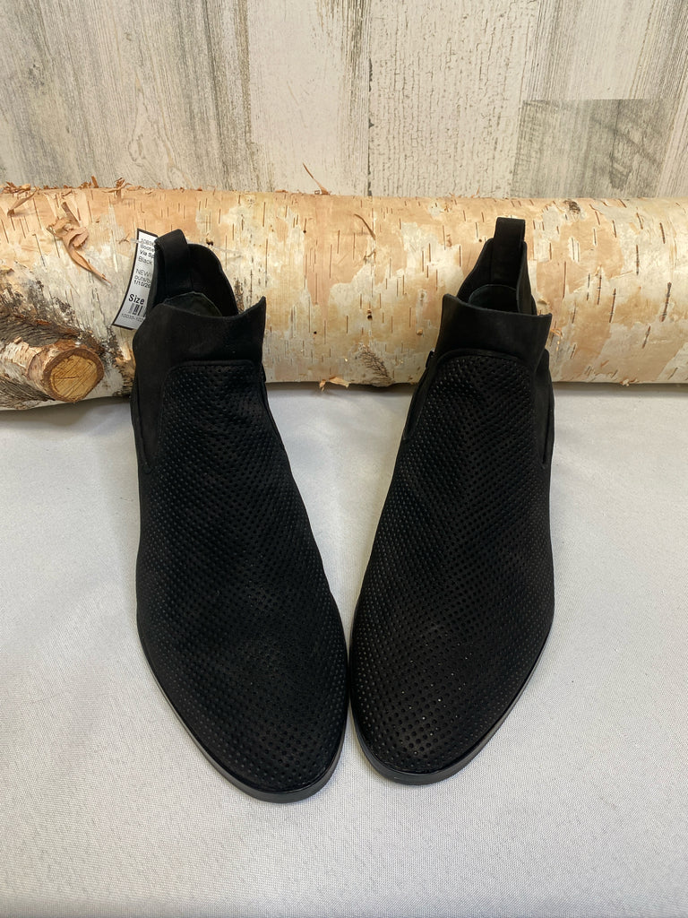 Via Spiga Size 9 Black Booties
