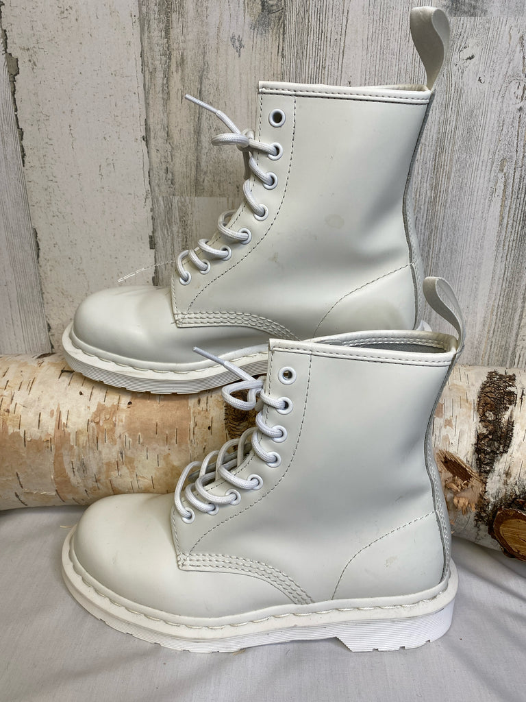 Dr. Martens Size 7 White Boots