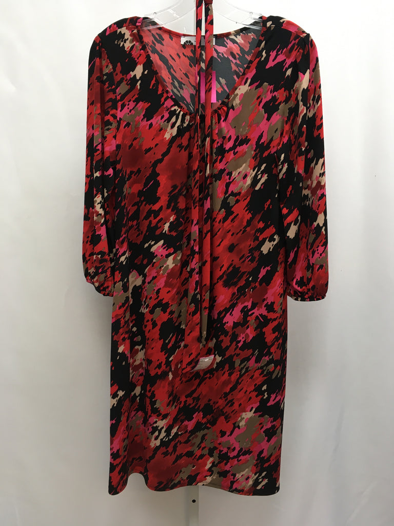 Size Large Lily Black/Red 3/4 Sleeve Dress