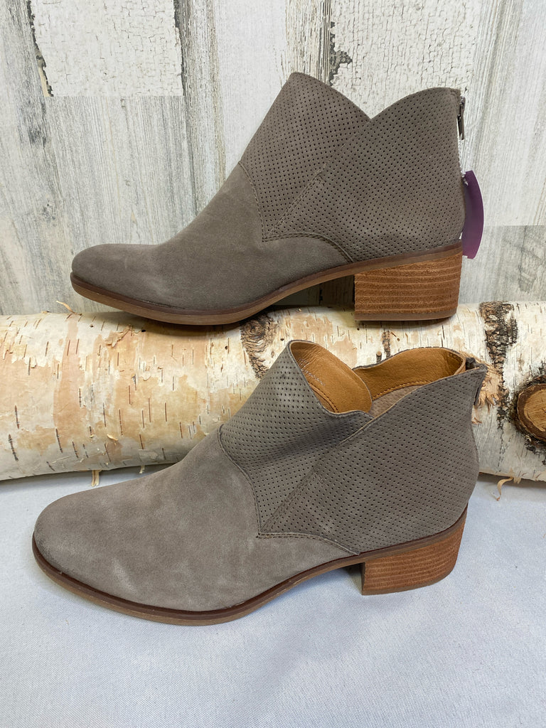 Korks Size 10 Taupe Bootie Boots