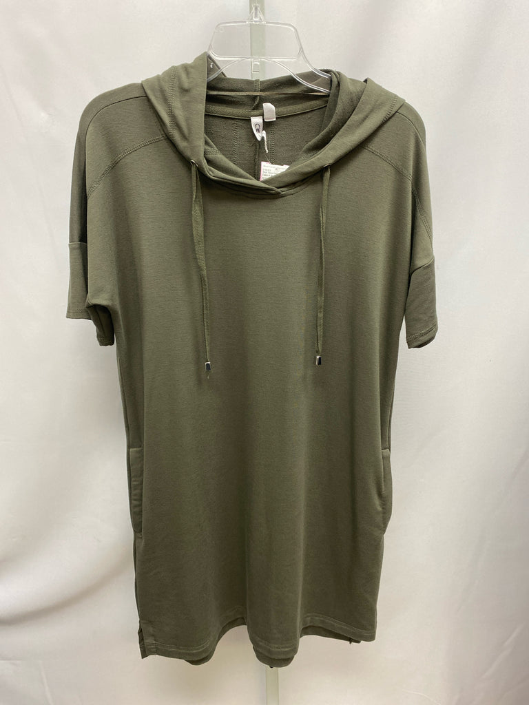 Size Medium Cable & Gauge Army Green Short Sleeve Dress