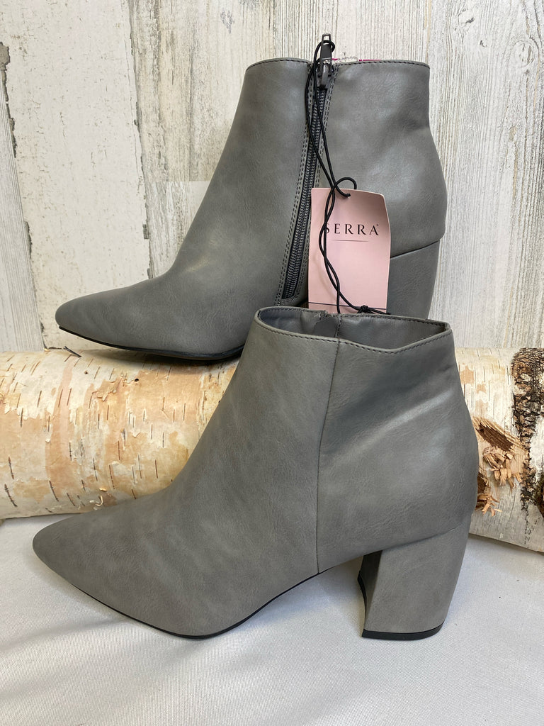 Size 10 Gray Booties