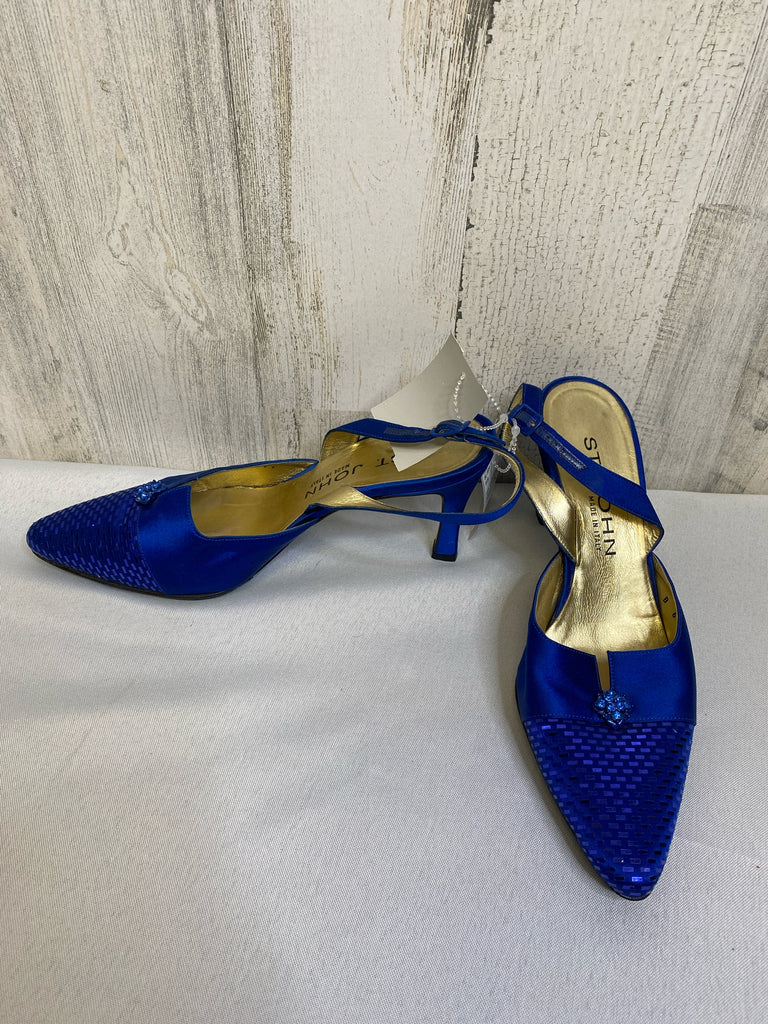 St. John Size 6.5 Blue Designer Shoe