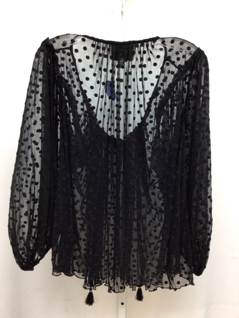 Express Size Small Black on black 3/4 Sleeve Top