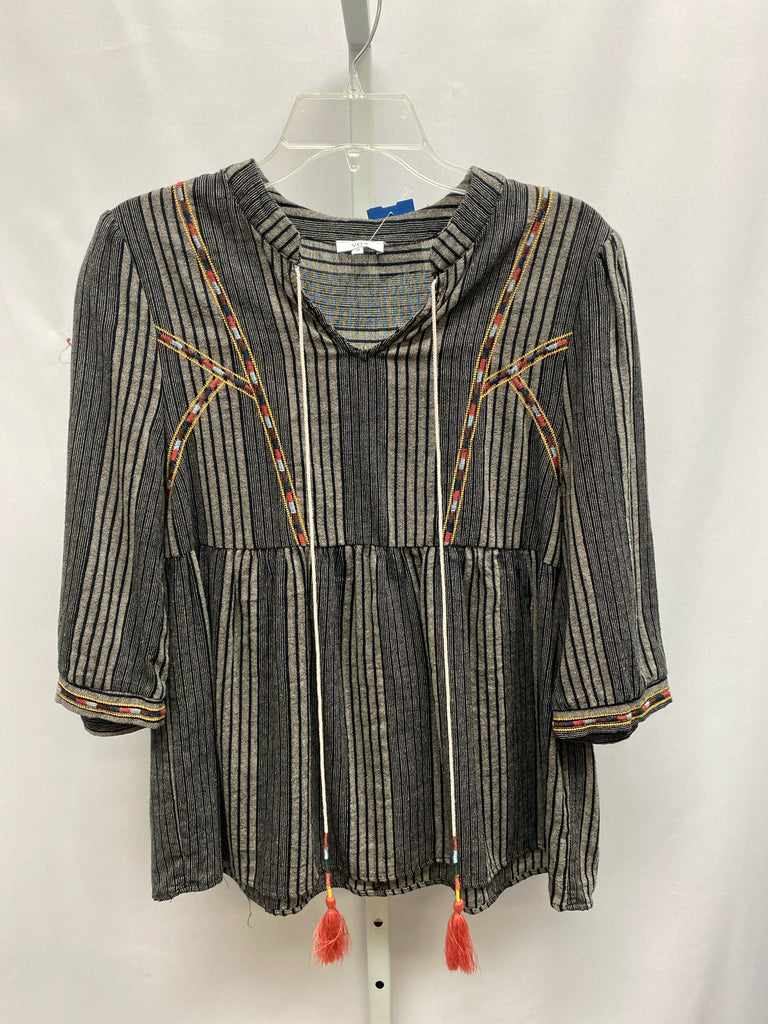 Size Medium Gray Stripe 3/4 Sleeve Top