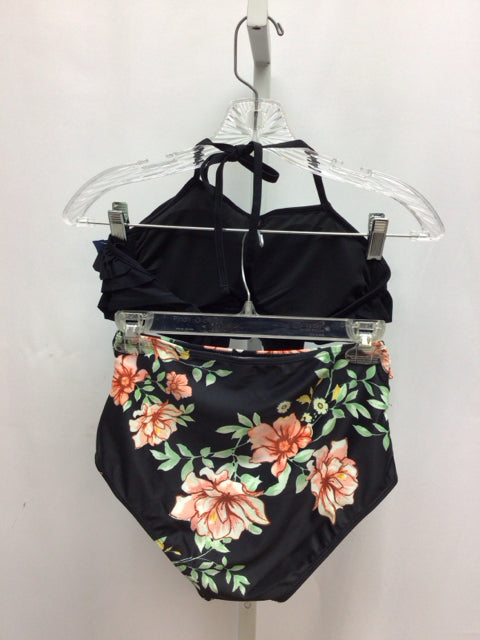 Amazon Essentials Size Small Black Floral Swimsuit