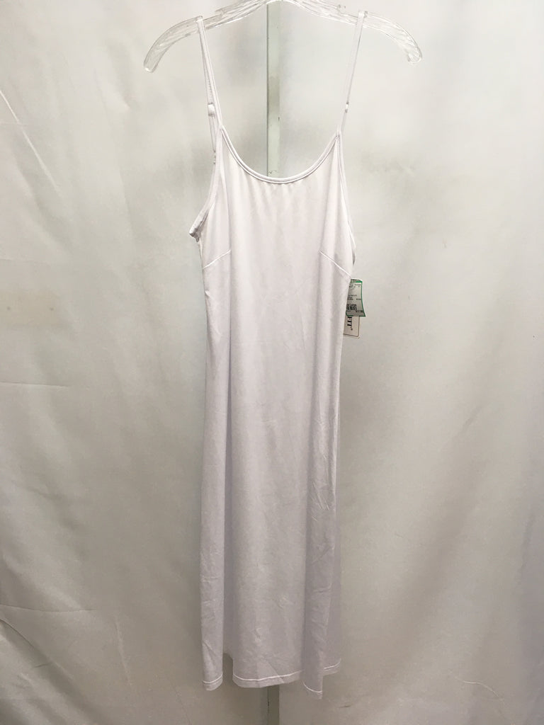 Size Large White Sleeveless Dress