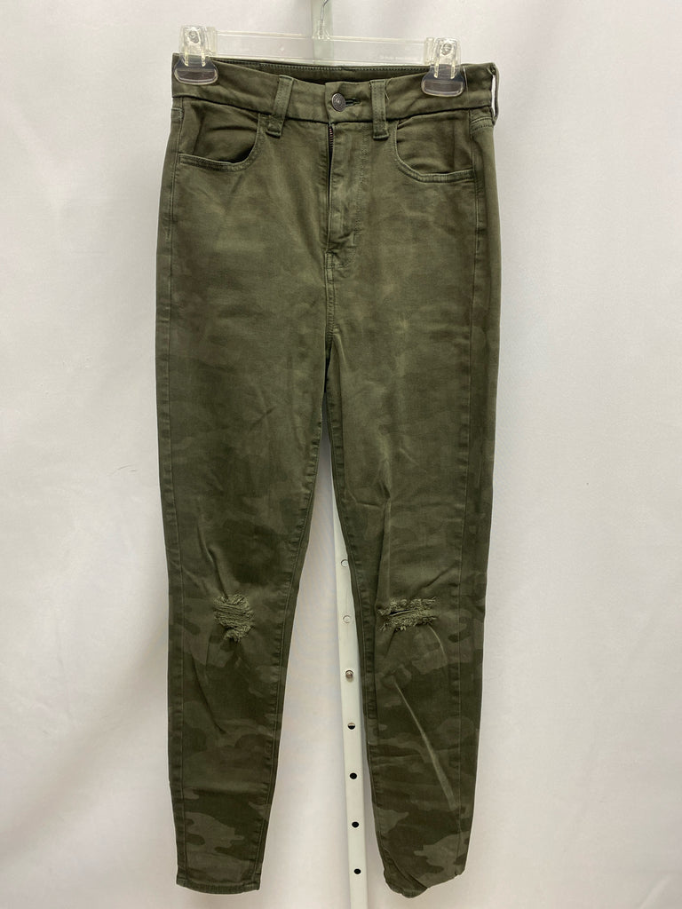 American Eagle Size 4 Green Camo Jeans