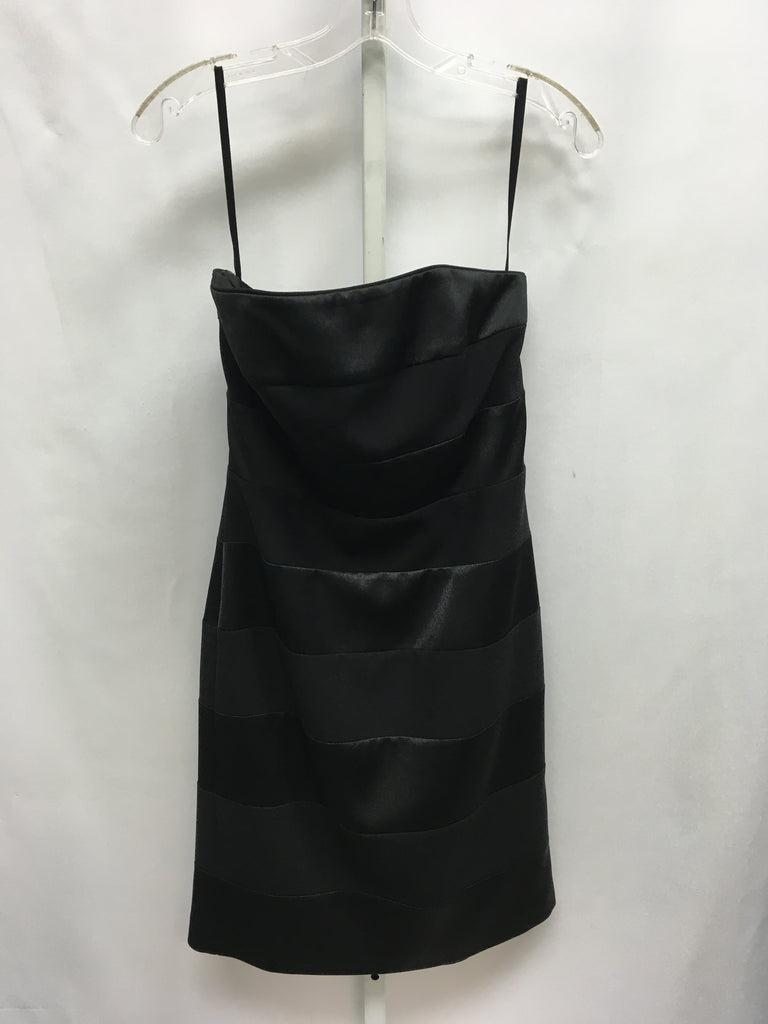 WHBM Size 4 Black Sleeveless Dress