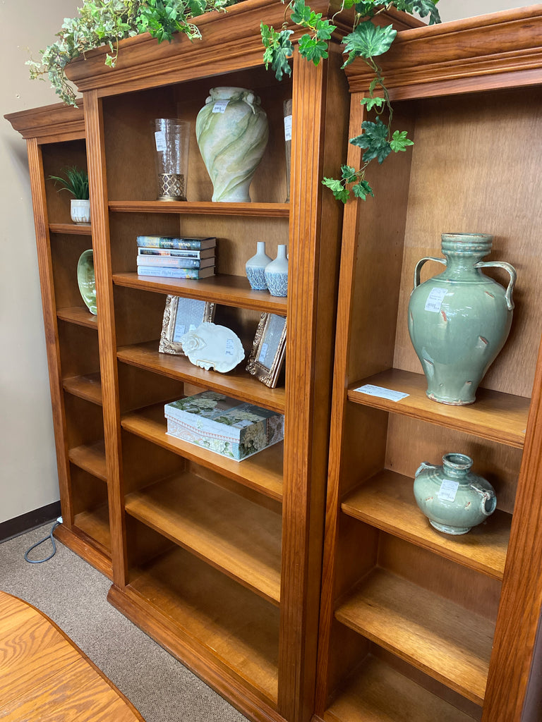 Shelving Unit