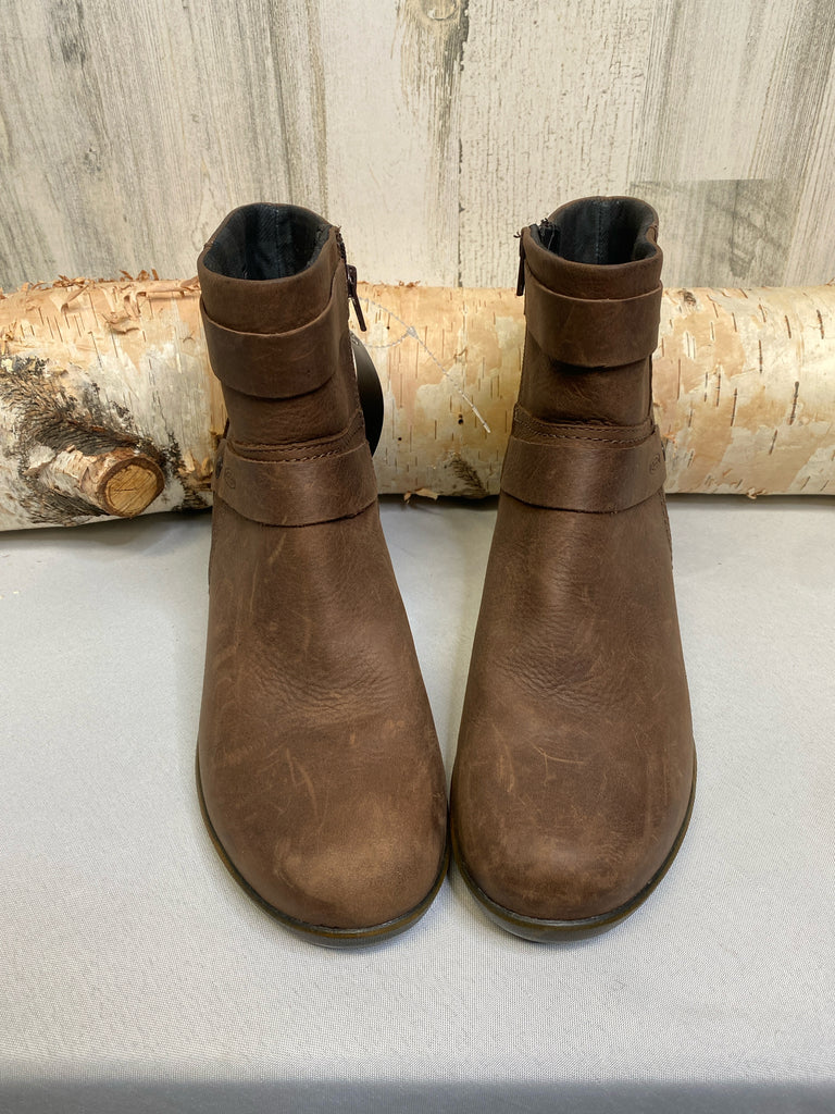 Keen Size 10 Brown Boots