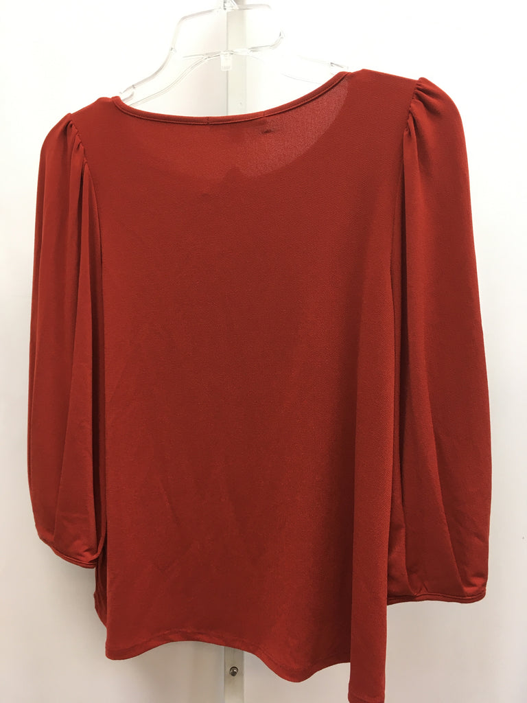Green Envelope Size Small Rust 3/4 Sleeve Top