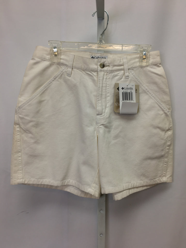 Columbia Size 8 Cream Shorts