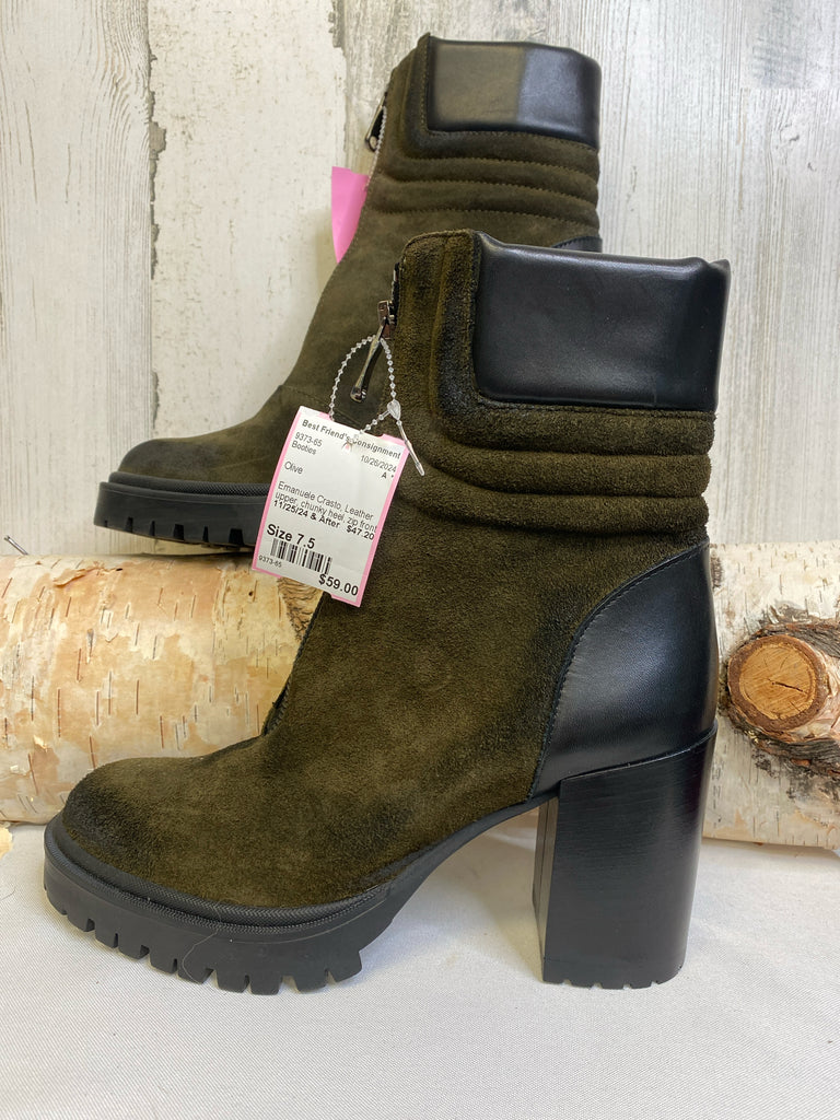 Size 7.5 Olive Booties