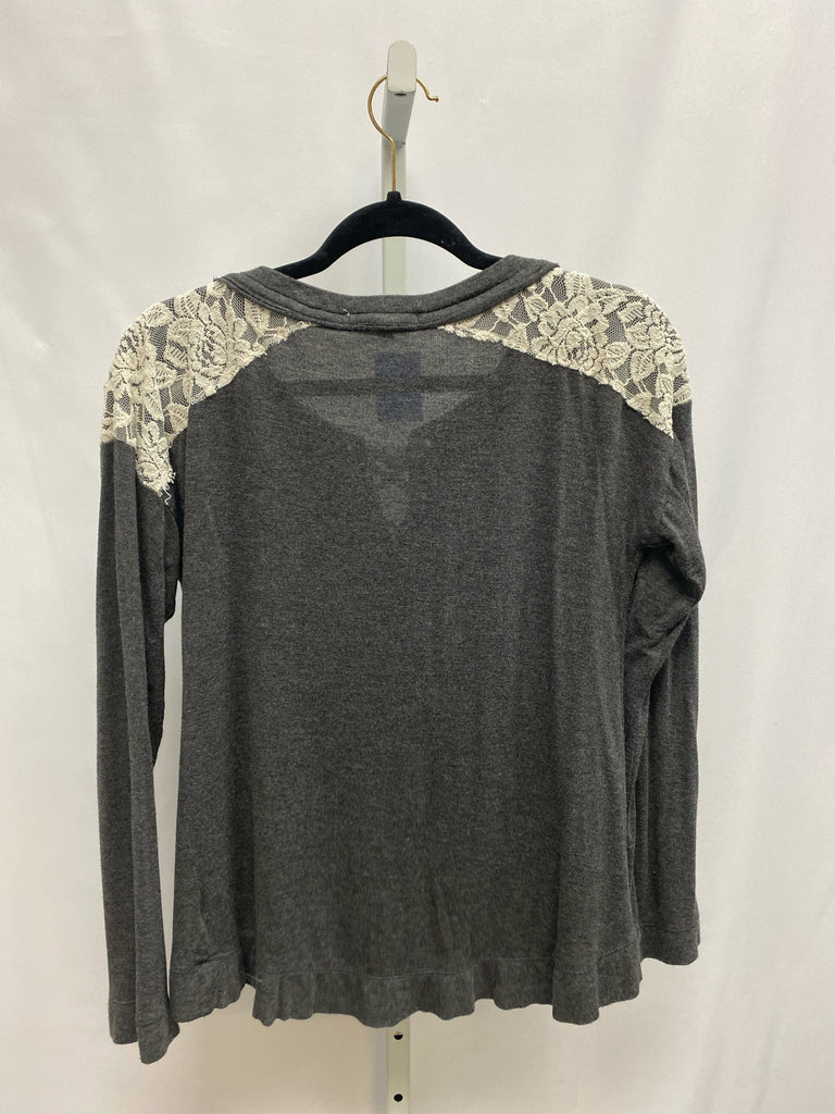 Rewind Size Medium Charcoal Long Sleeve Top