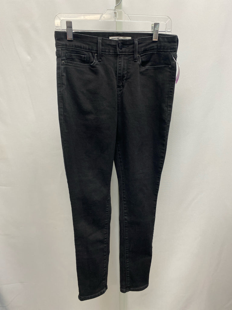 Levi Size 28 (6) Black Jeans