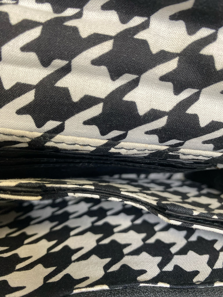 Vera Bradley Black/White Wristlet