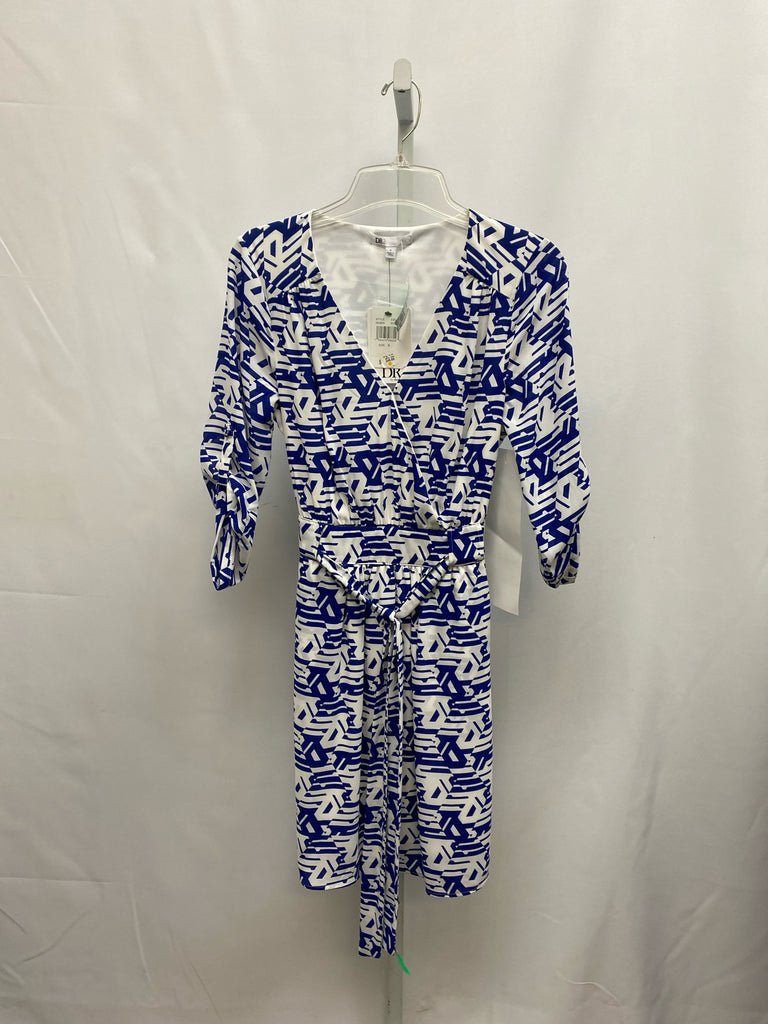 Size Small DR2 White/blue 3/4 Sleeve Dress
