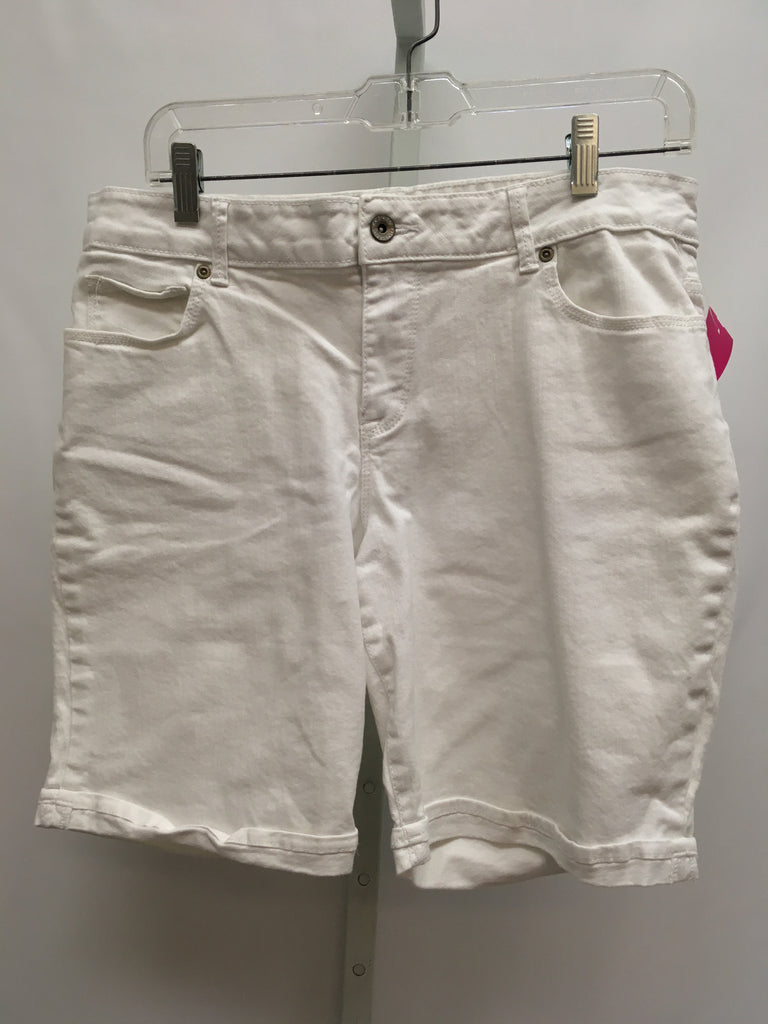 Sonoma Size 12 White Shorts