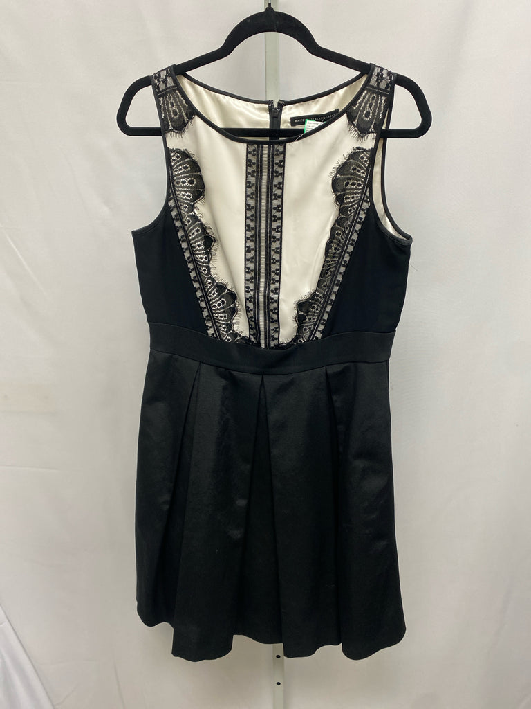 WHBM Size 10 White/Black Sleeveless Dress