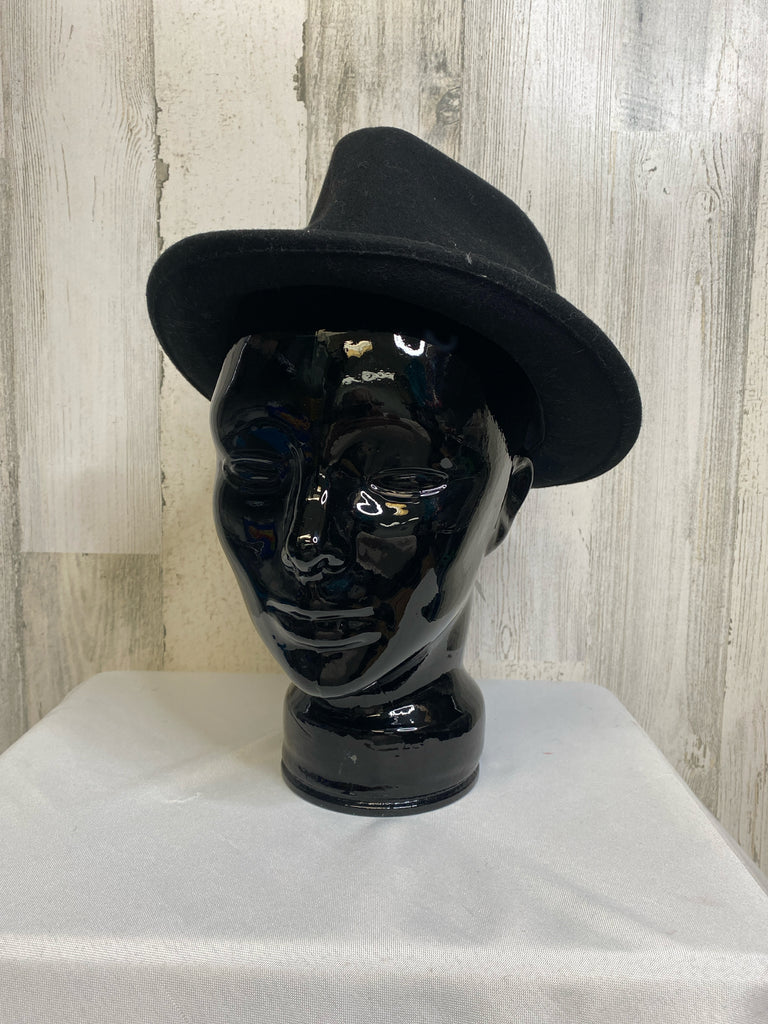 Christian Siriano Black Hat