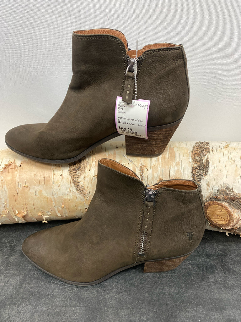 Frye Size 7.5 Brown Booties