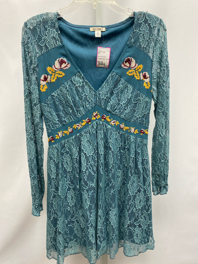 Size XS Miami Blue Long Sleeve Dress