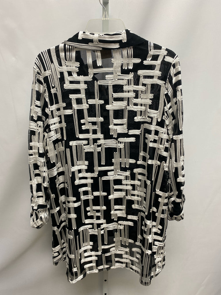 Chico's Size Chico's 1 (Medium) Black/White Jacket/Top