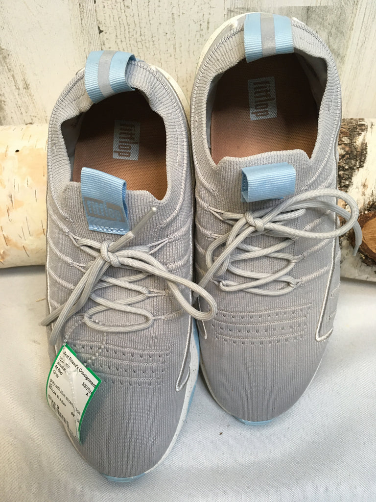 fit flop Size 9 Gray Sneakers