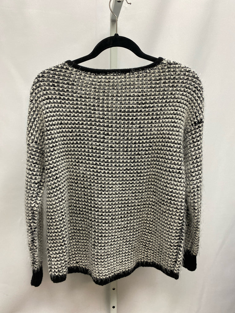 Rewind Size Medium Black/White Long Sleeve Sweater