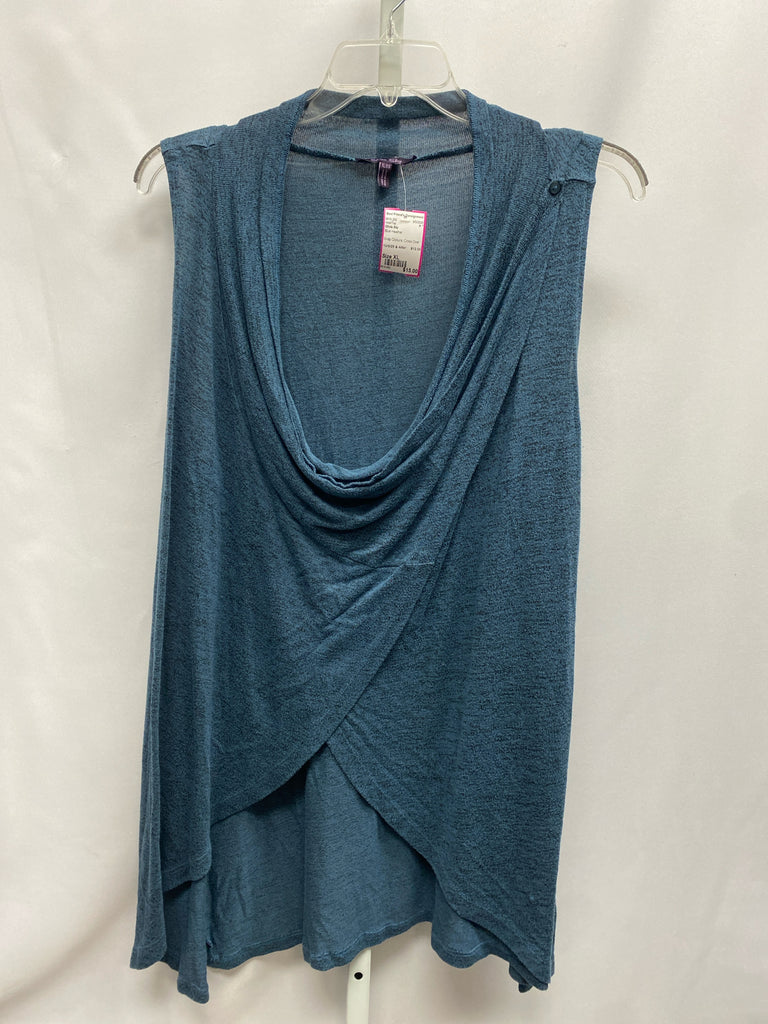 Olivia Sky Size XL Blue Heather Vest/Top