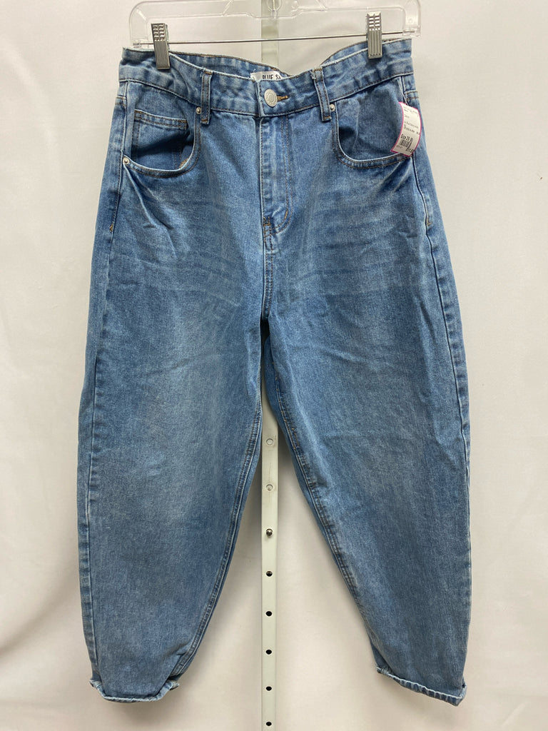 Size 29 (8) Denim Jeans