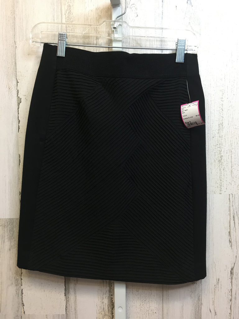 Size 0 Ann Taylor Black Skirt