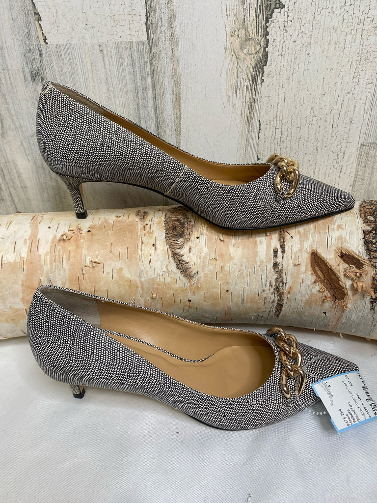 Talbots Size 9 Black/Tan Heels