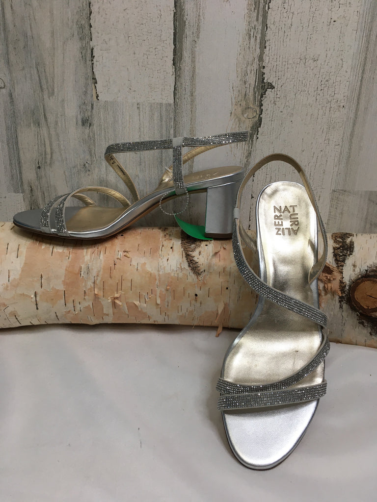 Naturalizer Size 11 Silver Heels