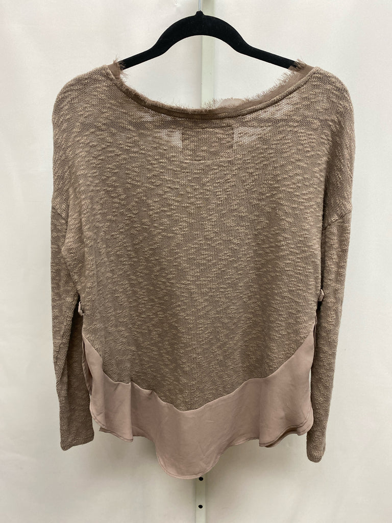 Deletta Size Small Beige Long Sleeve Top