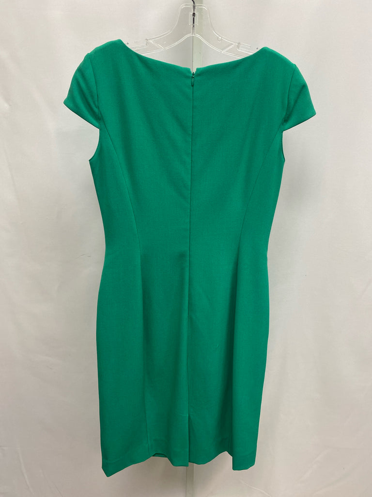 Size 6 Tahari Green Short Sleeve Dress