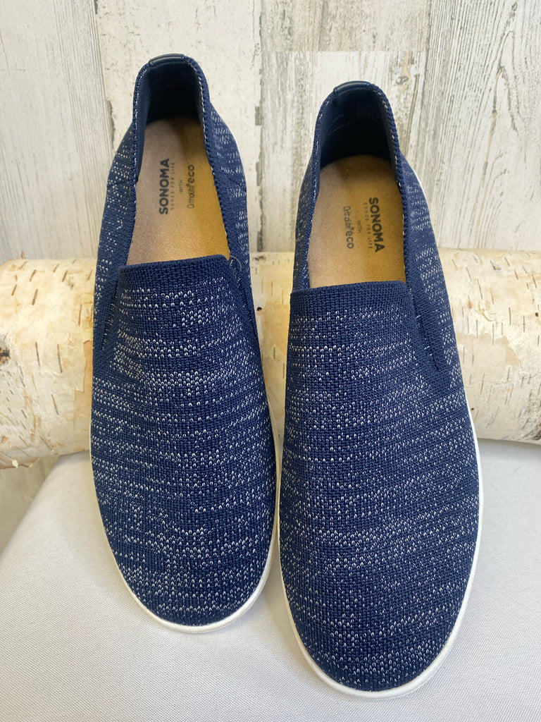 Sonoma Size 9 Navy/White Loafers