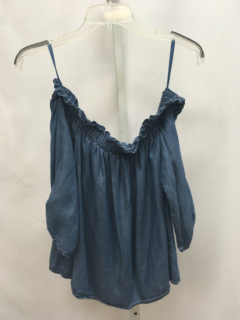 Size Small Blue Short Sleeve Top
