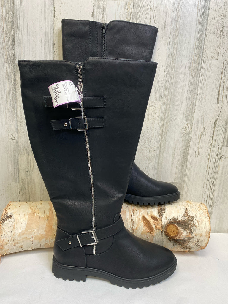 Evans Size 12 Black Boots