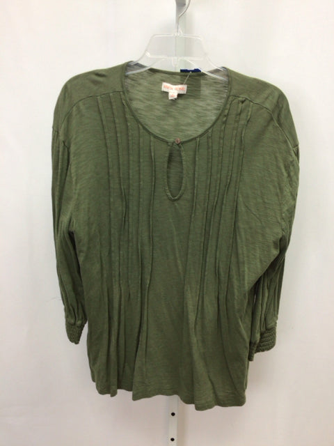 KNOX ROSE Size XL Army Green 3/4 Sleeve Top