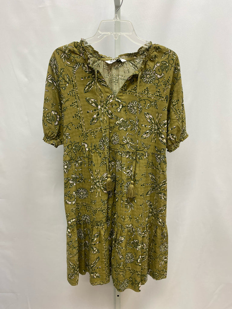 Size Medium Sonoma Army Green Short Sleeve Dress