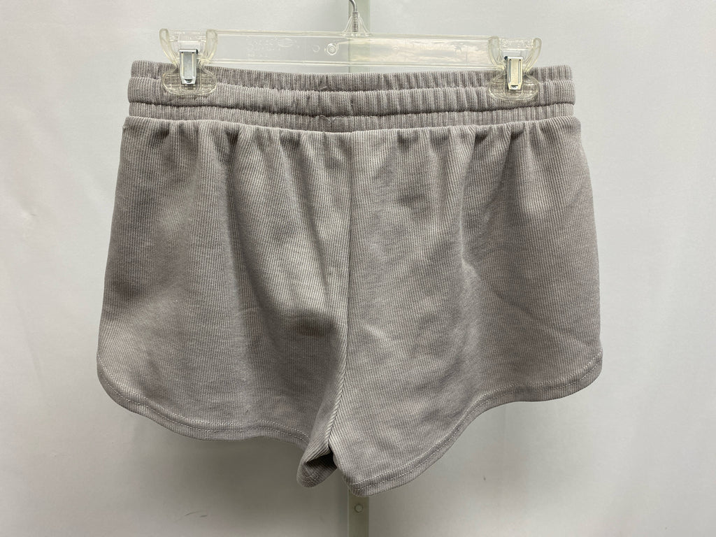 Hippie Rose Size Medium Gray Shorts