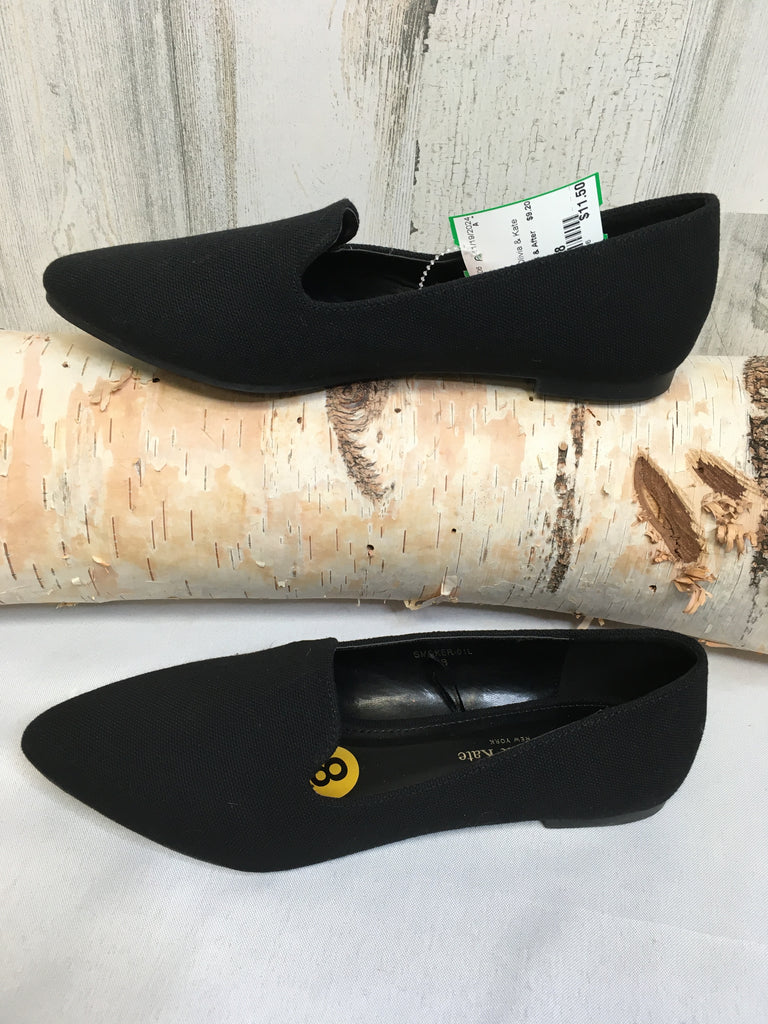 Size 8 Black Flats