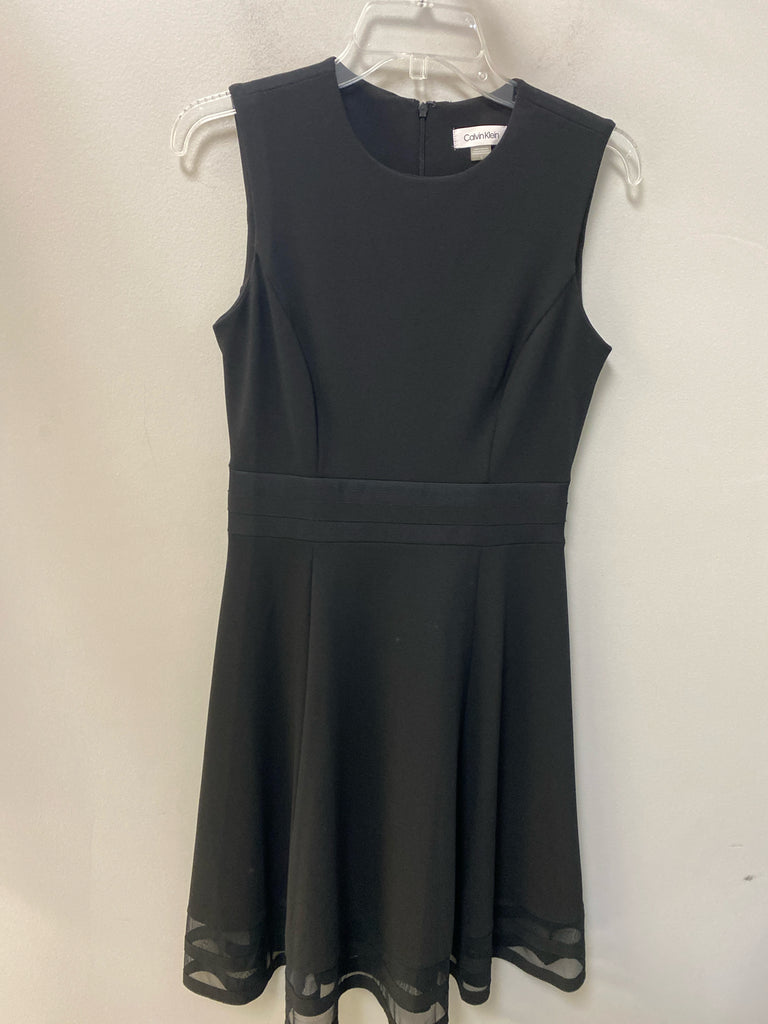 Size 4 Calvin Klein Black Sleeveless Dress